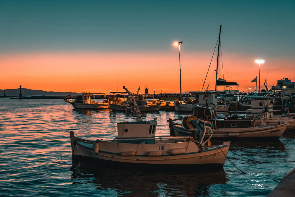tinos